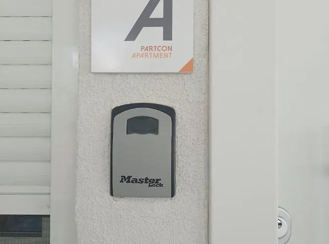 Partcon In Private A アパート *